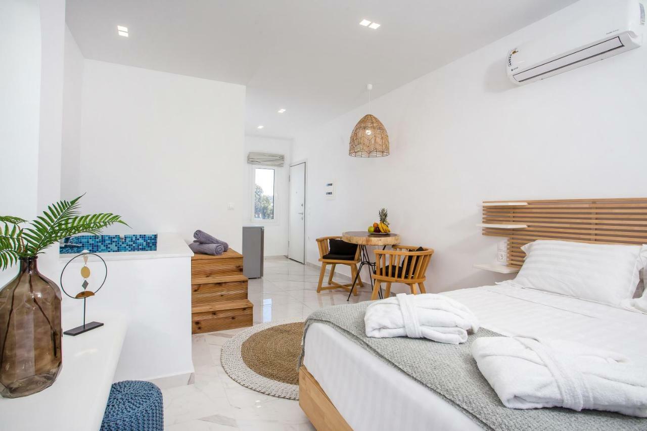 Ammos Luxury Suites ฟาลิรากี ภายนอก รูปภาพ
